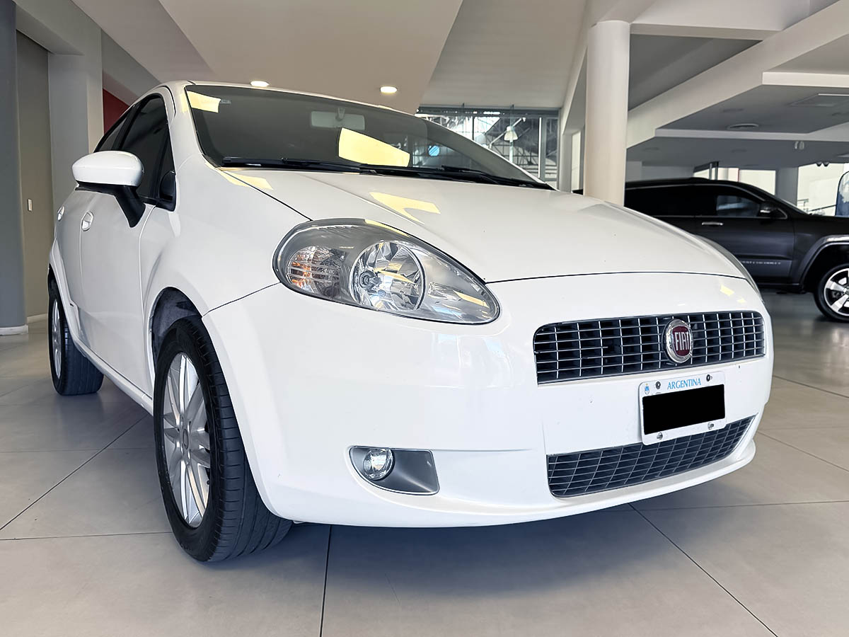 Foto principal de Fiat Punto Essence