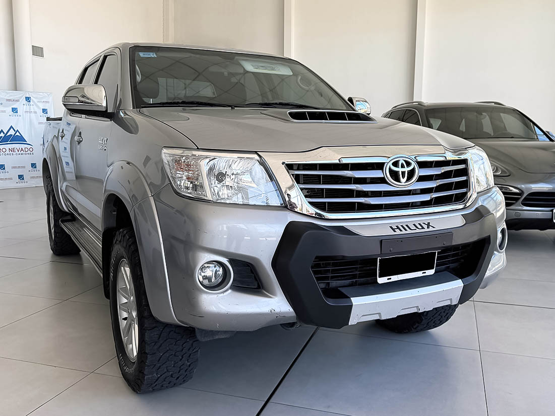 Imagen de Toyota Toyota - Hilux SRV 4x4 CD 3.0 TDI AT Cuero