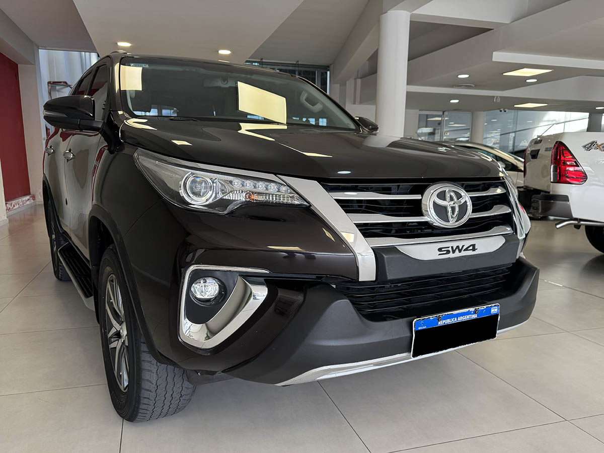 Imagen de Toyota Toyota - SW4 4X4 SRX 2.8 TDI 6 A/T 7A